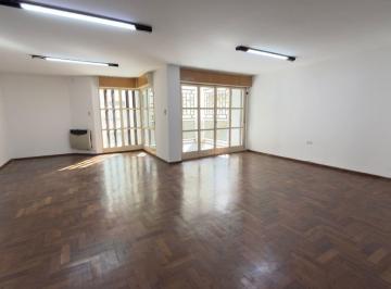 Foto · Frente Patio Olmos - Depto en Alquiler 3 Dorm.!