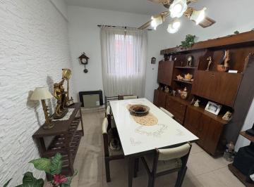 Departamento de 3 ambientes, Avellaneda · Departamento en Planta Baja Sobre Av Galicia.