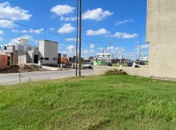 Terreno · 364m² · Venta Lote Apto Duplex 364 m² Central Brisas de Manantiales