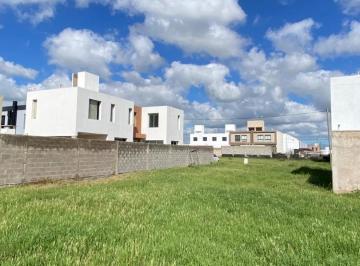 Terreno · 364m² · Lote Central Venta 364 m² Apto Duplex Brisas de Manantiales