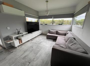 Casa · 200m² · 3 Dormitorios · Tds 3 - Espaciosa Casa de 3 Dorm. y Doble Lote!