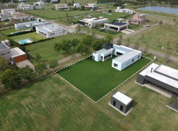 Casa · 3 Dormitorios · Haras de Funes