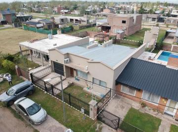 Casa · 150m² · 3 Dormitorios · Tds 3 - Casa 3 Dorm.! Excelente Calidad