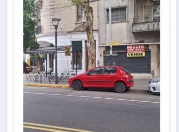 Local comercial de 3 ambientes, Almagro · Almagro: Local con Vivienda de Comedor, 2 Dorm.