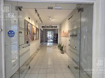 Oficina comercial · 150m² · 5 Ambientes · Oficina Comercial - Amplios y Luminosos Espacios - Vista Frente - Tucuman 62
