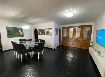 Casa · 200m² · 4 Ambientes · 1 Cochera · Casa 4 Ambientes Venta en Andrade 331 (Remedios de Escalada)