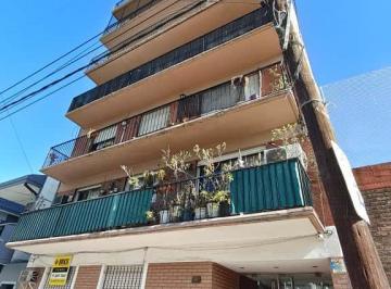 Departamento · 37m² · 2 Ambientes · Departamento 2 Ambientes Alquiler en Gobernador Irigoyen 434 2°e (Lanus Oeste)