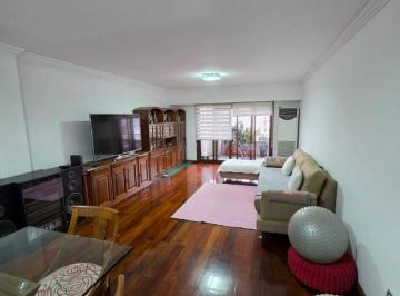 Departamento de 4 ambientes, Flores · Se Vende Departamento 4 Amb Amplio en Flores