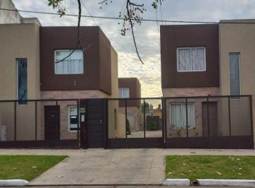 Departamento de 3 ambientes, Lomas de Zamora · Duplex en Alquiler 3 Ambientes