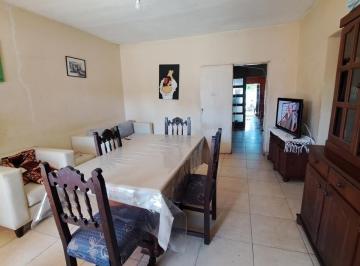 Casa · 180m² · 6 Ambientes · 1 Cochera · Martín Allende 1468