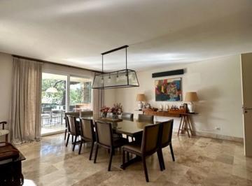 Casa de 7 ambientes, Pilar · Tortugas Country Club Venta 5 Dorm Ulrich Propiedades