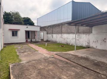 Casa de 3 ambientes, Lomas de Zamora · Casa Sobre Lote 8,66x39 con Cochera, Jardin y Parque
