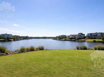 Terreno · 1040m² · Hermoso Lote Al Agua en El Exclusivo Barrio Amarras, Puertos del Lago, Escobar