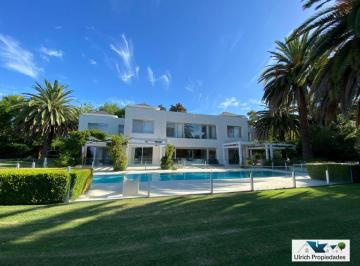 Casa de 7 ambientes, Pilar · Tortugas Country Club Venta 4 Dorm Ulrich Propiedades