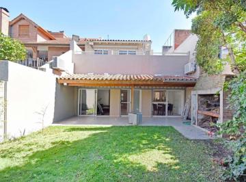 Casa · 370m² · 7 Ambientes · 1 Cochera · Venta Casa 7 Ambientes Lote 300 m² Cochera Vicente López