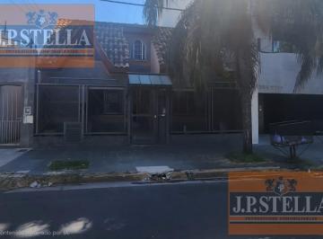Edificio · 545m² · 30 Ambientes · Edificio en PH 15 Dptos 2 Amb C/ Patio en Block Apto Comercial - Profesional - Vivienda - S. Justo (Ctro)