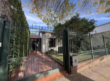 Casa · 190m² · 6 Ambientes · 2 Cocheras · Casa en La Plata