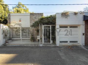Casa · 137m² · 3 Ambientes · 2 Cocheras · Casa en Venta en La Plata
