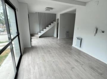 Casa · 120m² · 7 Ambientes · 1 Cochera · Dúplex 2 y 3 Dorm. 3 Baños C/ Cochera - Housing Distrito Veinte - Nuevo Poeta Lugones