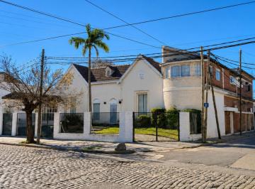 pepe1.png · Venta Propiedad Comercial en Esquina · 700 m² · Doble Planta · Villa Sarmiento