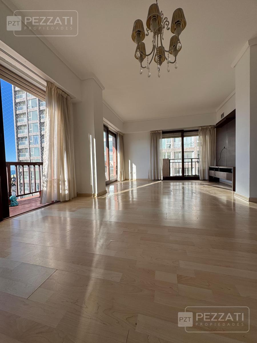 Depto 4 amb, 110m² con balcón corrido y vista al mar — Loma de Santa Cecilia