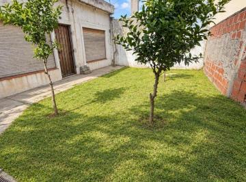 Casa de 3 ambientes, Avellaneda · PH Tipo Casa en Wilde 3 Ambientes con Jardín, Patio y Terraza Apto Credito