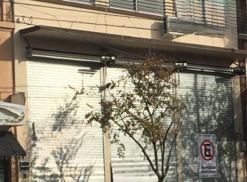 Local comercial · 125m² · Terreno - Flores