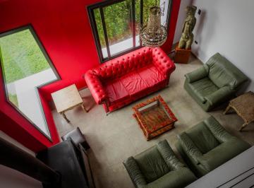 Casa · 150m² · 4 Ambientes · 2 Cocheras · Alquiler - Casa de Diseño 2 Dorm - Country 4 Hojas