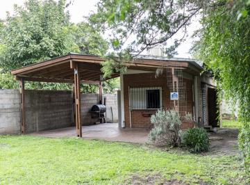 Casa · 39m² · 2 Ambientes · 1 Cochera · Vivienda Serrana, un Dormitorio, Galerìa Cubierta, Gran Parque.