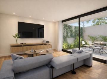 Casa · 156m² · 4 Ambientes · Casa de Pasillo en Venta, Barrio Lourdes, Rosario, 3 Dorm. con Quincho y Terraza Exclusiva