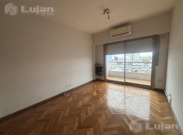 Departamento · 38m² · 2 Ambientes · Depto Alquiler Flores 1 Amb Separado