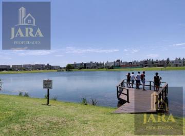 Terreno · 725m² · Lote Al Lago Barrio Los Troncos Berazategui