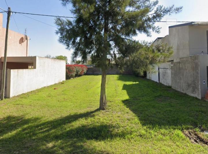 Terreno · 371m²
