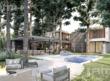 Casa · 339m² · 6 Ambientes · 2 Cocheras · Casa V6
