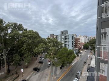 Departamento · 45m² · 2 Ambientes · Departamento Reciclado en Edeificio del Sol