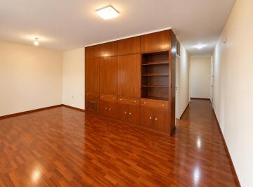 Departamento de 5 ambientes, Ciudad de Mendoza · Departamento 2/3 Dorm. Frontal a Calle San Martin Ciudad de Mendoza
