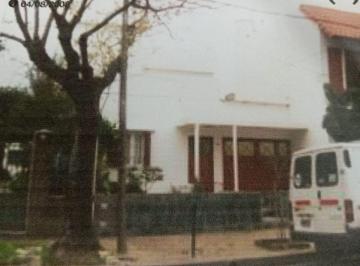 Terreno , Saavedra · Terreno de 375 m² en Venta en Saavedra. 675 m² Construibles. Pb Libre Para Cocheras y 3 Pisos.