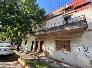PH · 130m² · 5 Ambientes · Venta P. H. de 5 Ambientes en Castelar Sur