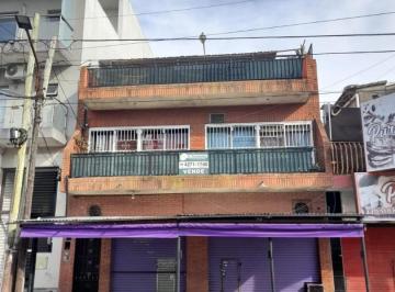 Local comercial · 195m² · 4 Ambientes · Venta de Locales con Dos Deptos Solano