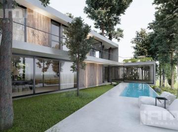 Casa · 310m² · 5 Ambientes · Casa en Villarobles