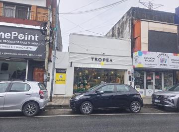 Local comercial · 130m² · 3 Ambientes · Local en Munro