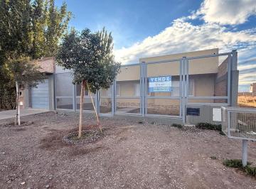 Casa · 156m² · 6 Ambientes · 2 Cocheras · En Venta Casa en Allen