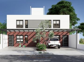 Casa · 101m² · 4 Ambientes · 2 Cocheras · Casa en Docta Central