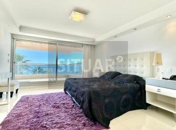 Departamento · 440m² · 5 Ambientes · 2 Cocheras · Departamento en Venta en Punta del Este