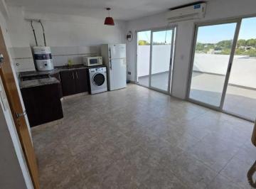 Departamento · 70m² · 2 Ambientes · Departamento de 3 Amb con Balcón Terraza