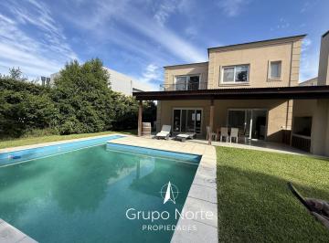 Casa · 200m² · 5 Ambientes · Casa en Venta en Los Castaños, Nordelta.