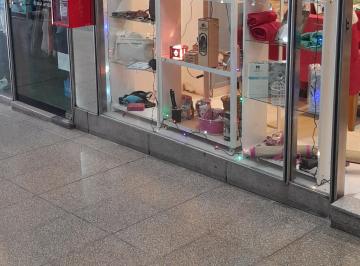 Local comercial de 2 ambientes, Villa Carlos Paz · Dueño Vende o Alquila Local Centrico Carlos Paz