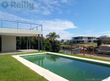 Casa · 303m² · 5 Ambientes · 2 Cocheras · Casa en Venta 3 Dorm.. Barrio El Yacht. Nordelta