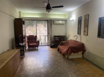 Departamento · 85m² · 4 Ambientes · Venta Depatamento 4 Ambiente con Dependencia en Recoleta