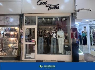 Local comercial · 9m² · Local Comercial en Alquiler en Galeria Centro